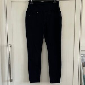 SPANX Black 93% cotton spandex blend jeans with side zip